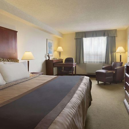 Travelodge Hotel By Wyndham Vancouver Airport Richmond Esterno foto