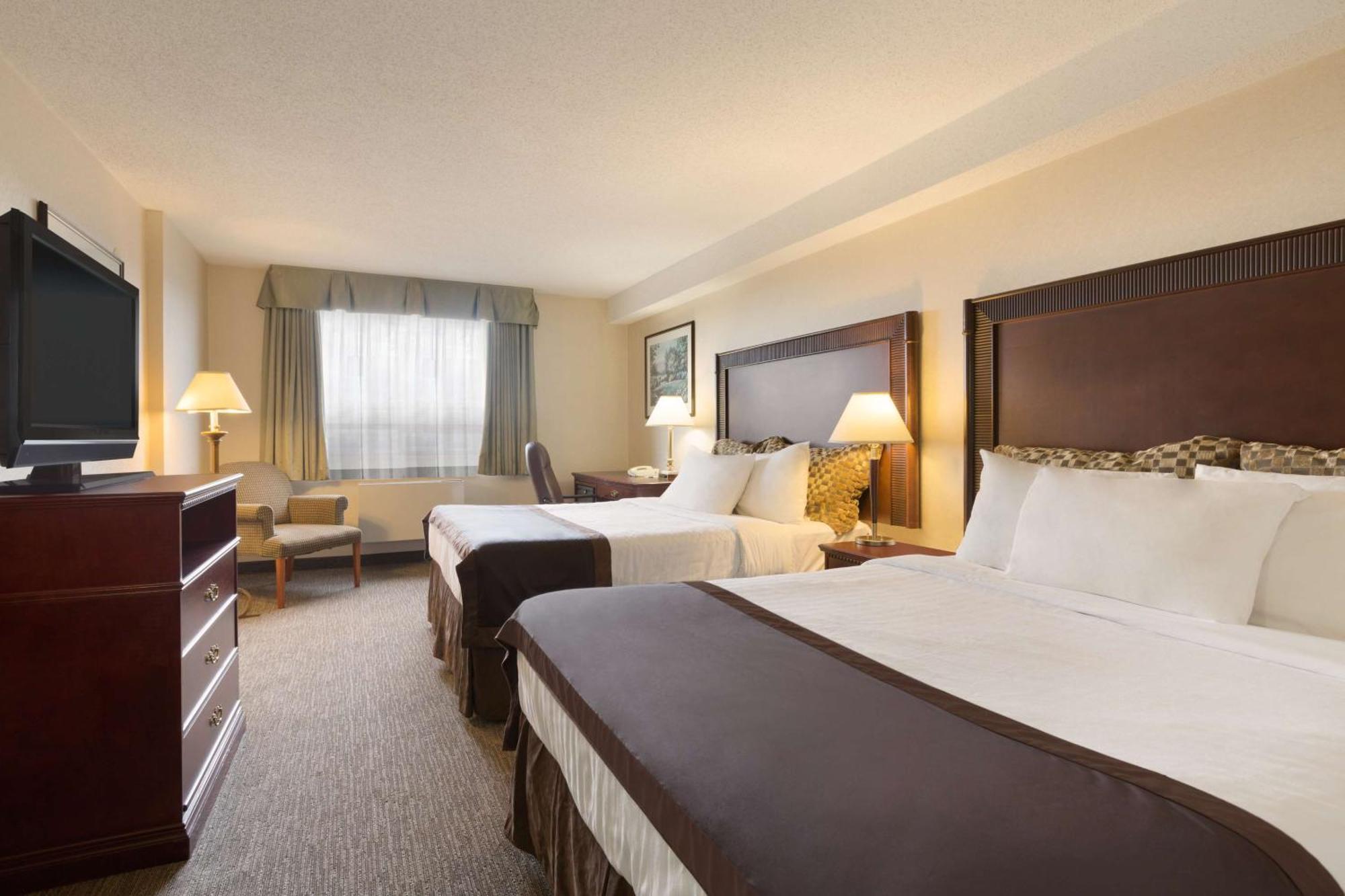 Travelodge Hotel By Wyndham Vancouver Airport Richmond Esterno foto