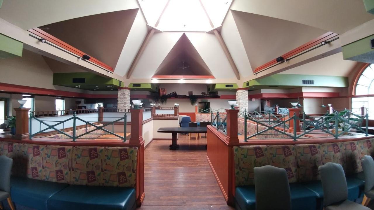 Travelodge Hotel By Wyndham Vancouver Airport Richmond Esterno foto